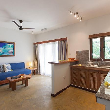 L'Hirondelle Self Catering Guest House Anse Volbert Village Esterno foto