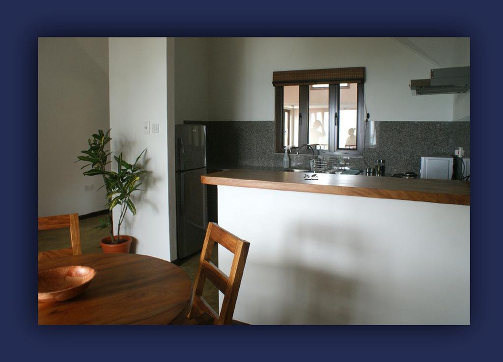 L'Hirondelle Self Catering Guest House Anse Volbert Village Camera foto