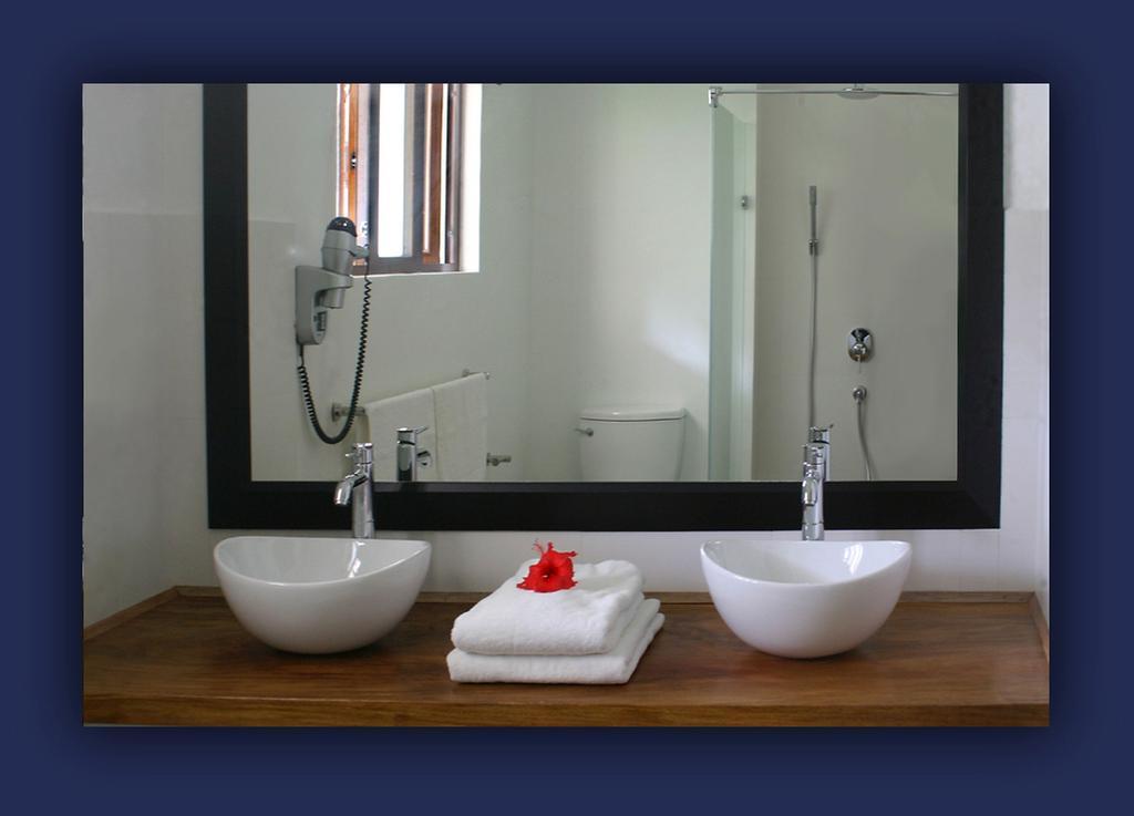 L'Hirondelle Self Catering Guest House Anse Volbert Village Camera foto